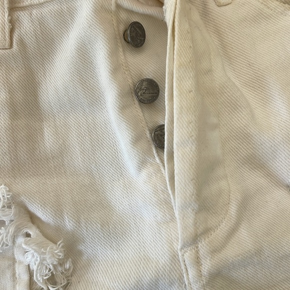 Citizens of Humanity White Distressed Denim Shorts - Picture 3 of 3